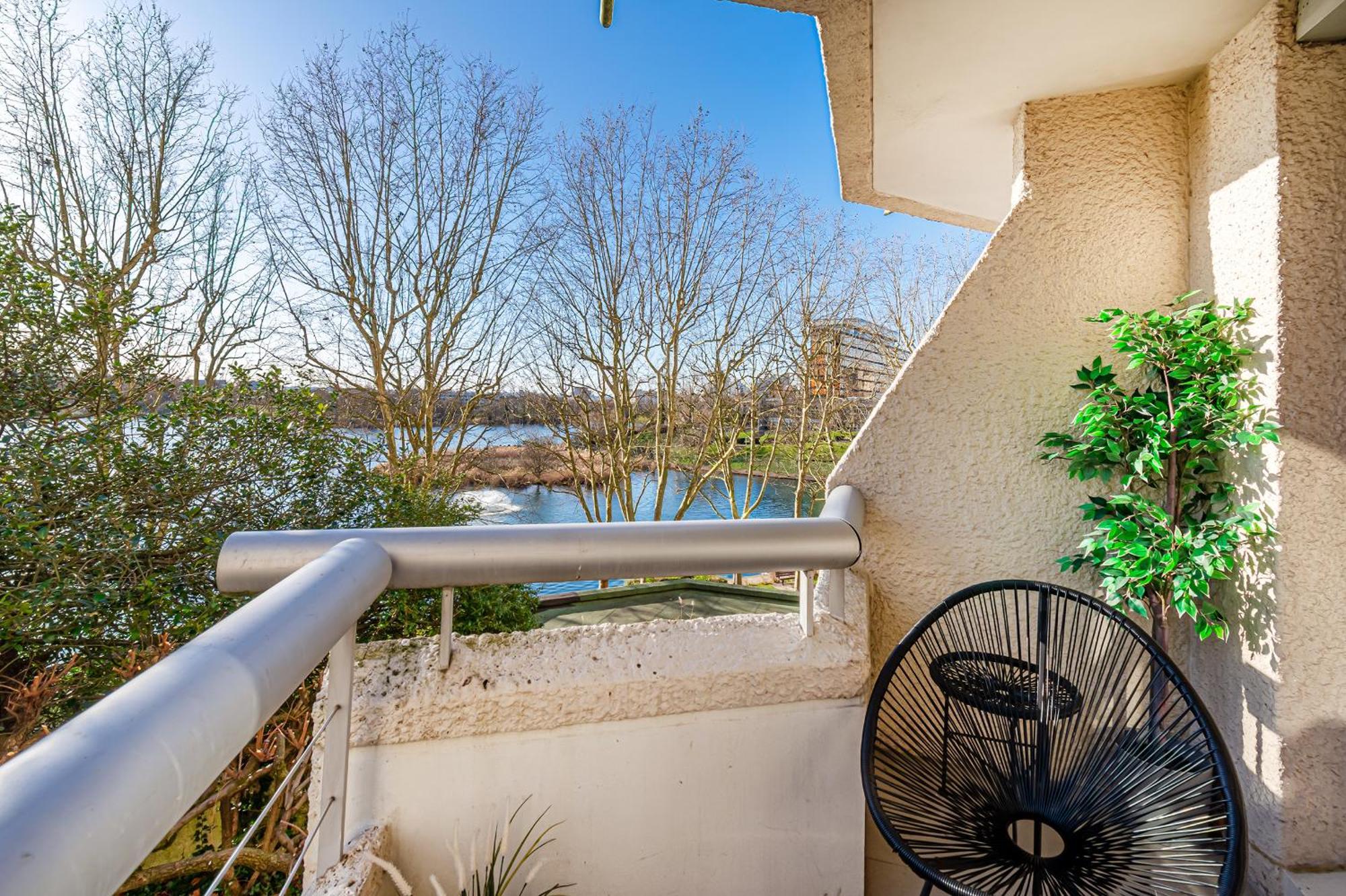 Apartment The Aurora - Duke Housing Creteil